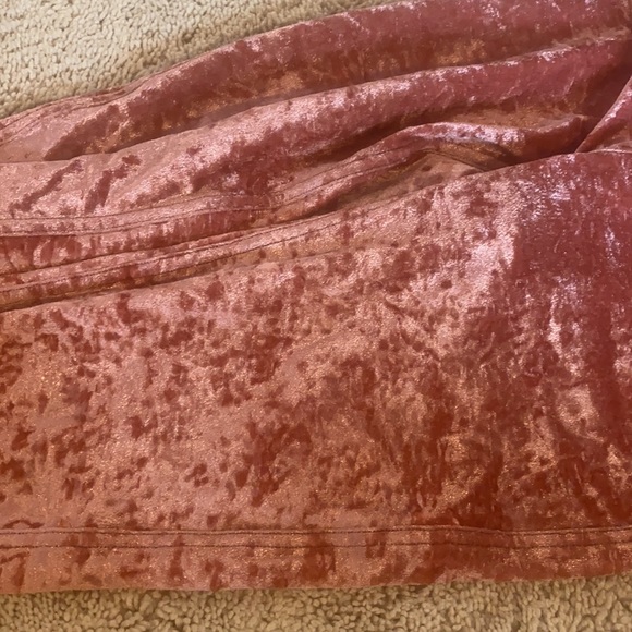 LULULEMON special edition velvet leggings - Picture 2 of 3